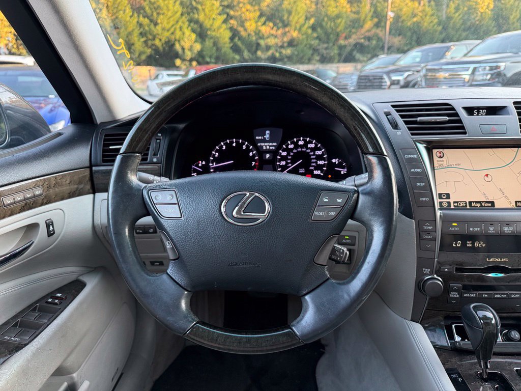 Used 2009 Lexus LS 460 AWD image 12