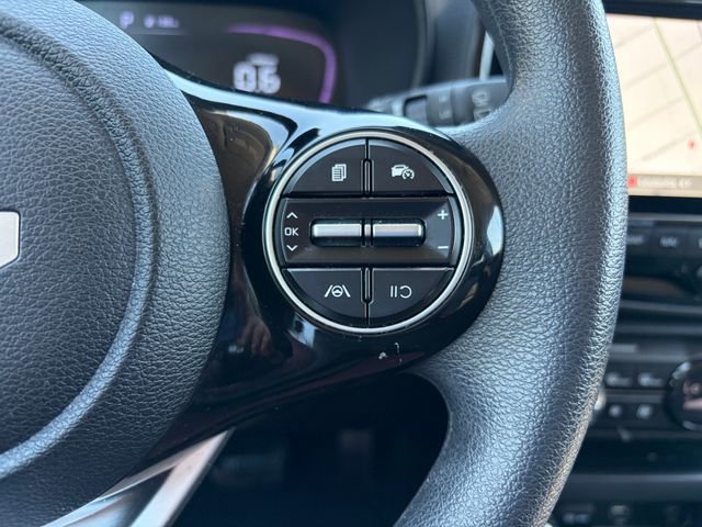 Used 2023 Kia Soul S FWD image 4