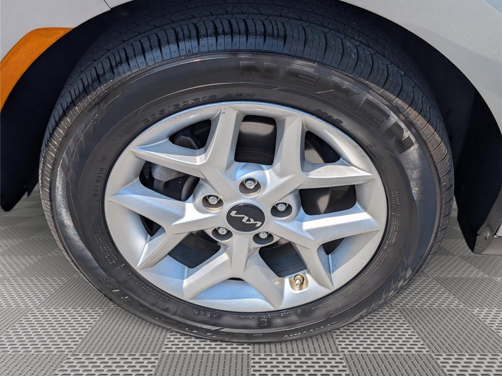 Used 2024 Kia Soul S FWD image 10