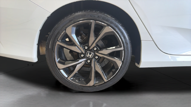 Used 2019 Honda Civic Sport image 24