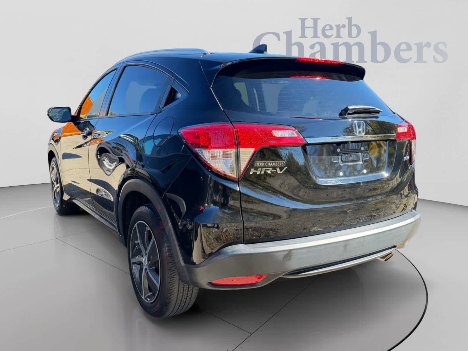 Used 2022 Honda HR-V EX image 3
