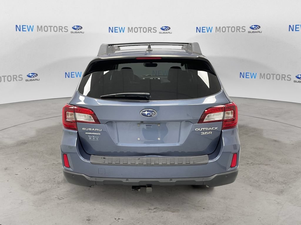 Used 2017 Subaru Outback 3.6R Limited AWD/4WD image 3