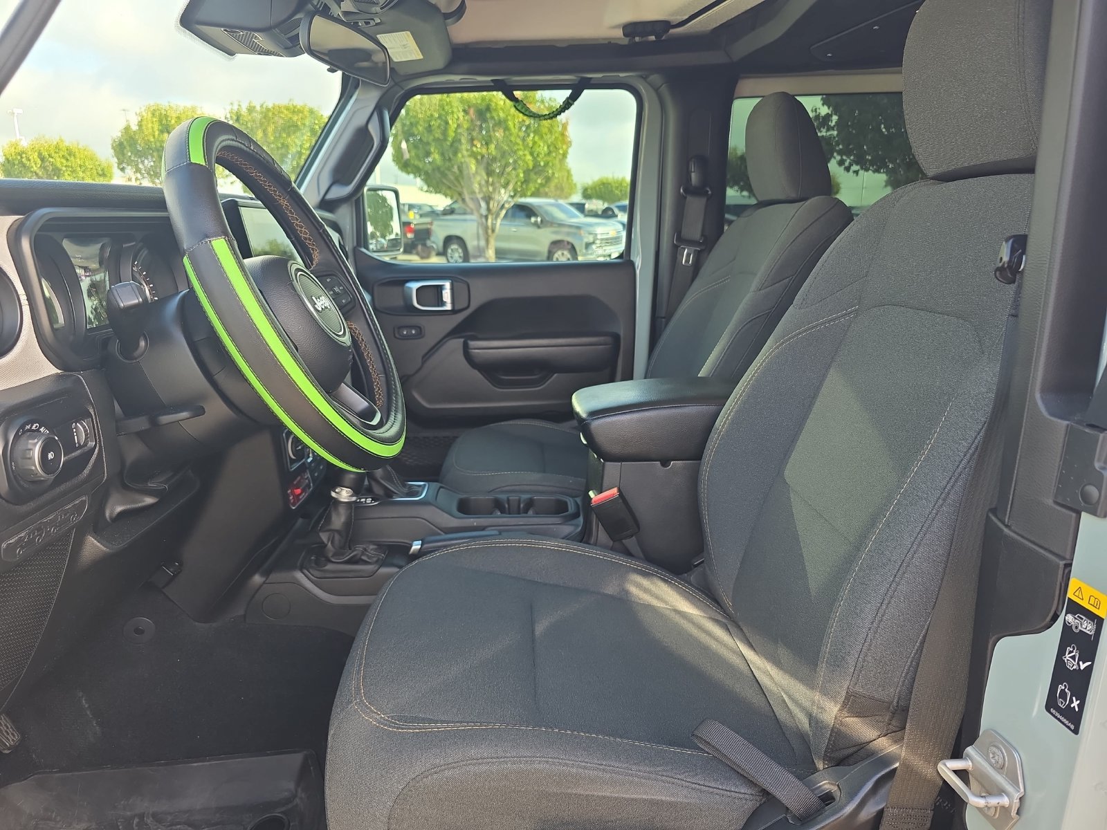 Used 2024 Jeep Wrangler Sport AWD/4WD image 11