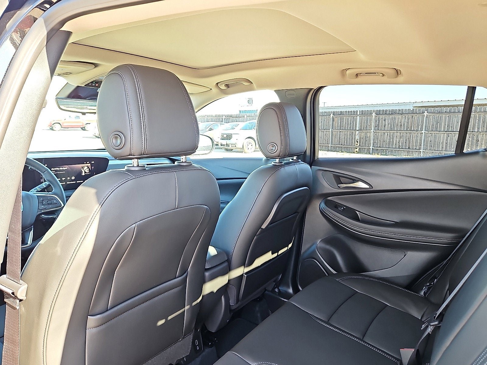 New 2026 Buick Encore GX Avenir w/ Avenir Technology Package image 9