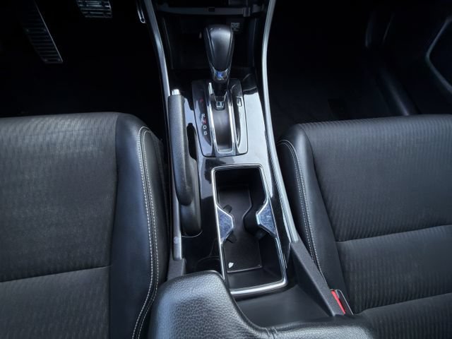 Used 2016 Honda Accord Sport image 21