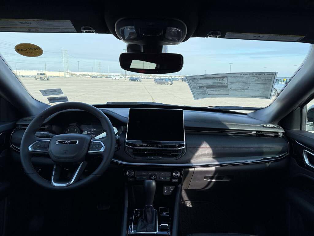 New 2026 Jeep Compass Trailhawk image 21