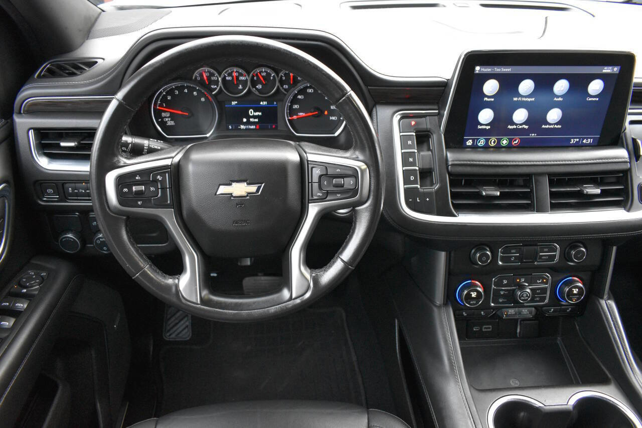 Used 2021 Chevrolet Suburban LT image 18