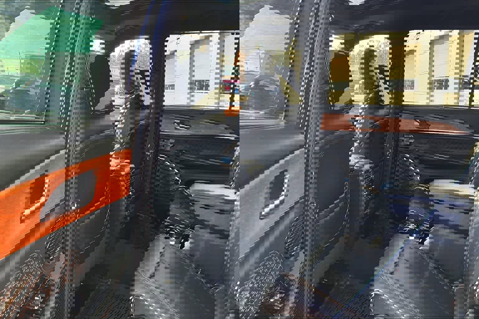 Used 2023 Jeep Grand Cherokee L Summit image 12