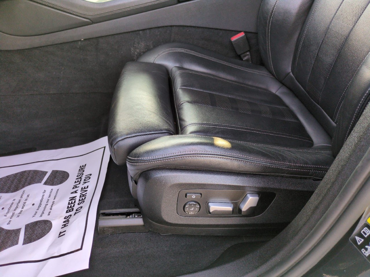Used 2021 BMW X6 xDrive40i AWD/4WD image 13