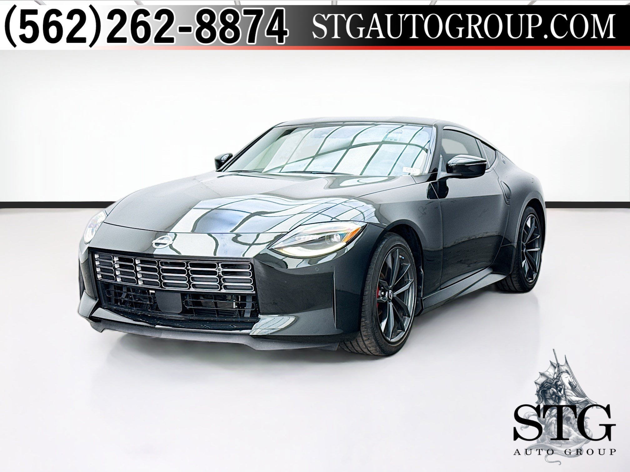 Used 2023 Nissan Z w/ Floor Mat Package (L93) RWD image 1