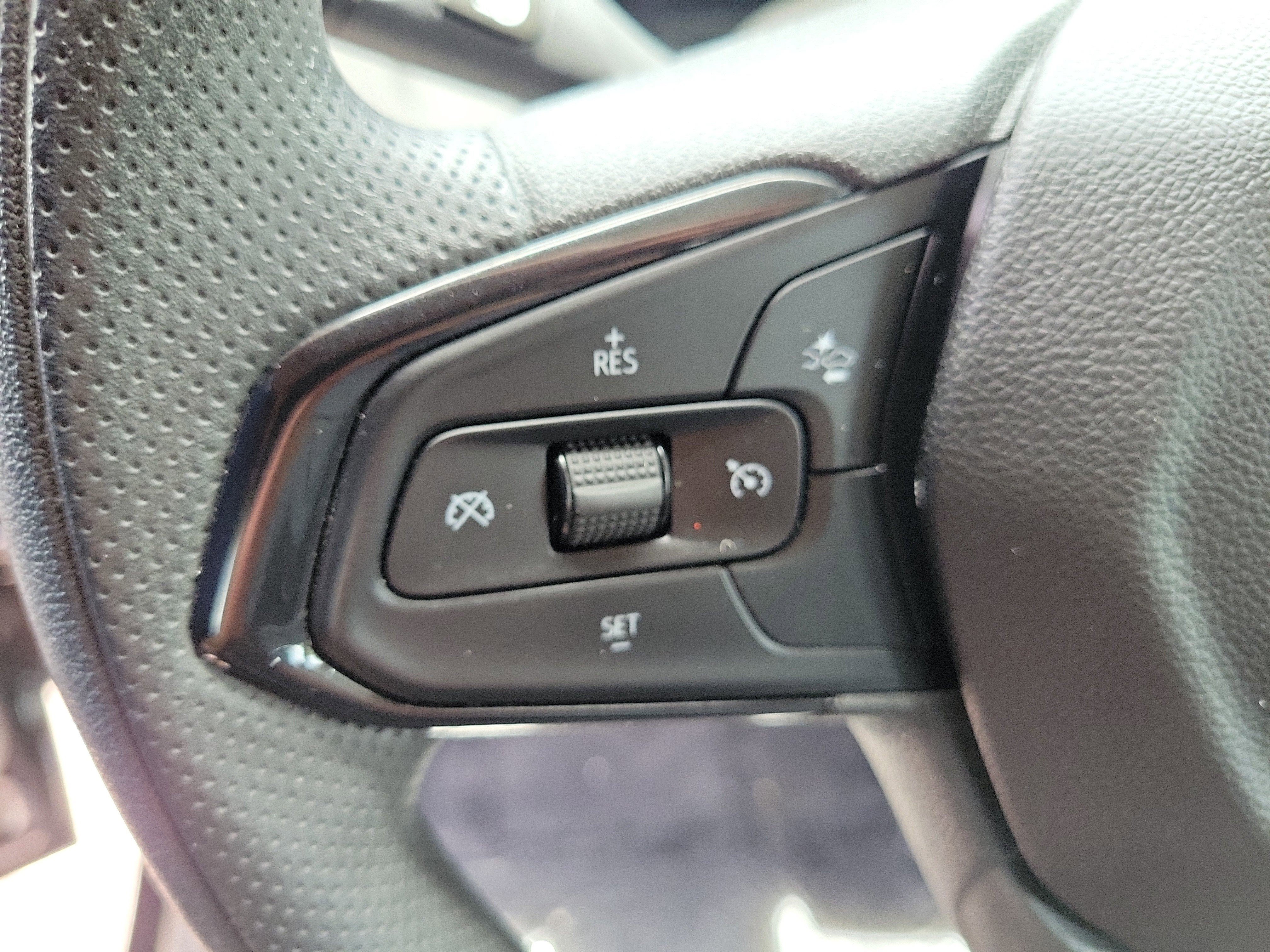 Used 2025 Chevrolet TrailBlazer LS FWD image 27
