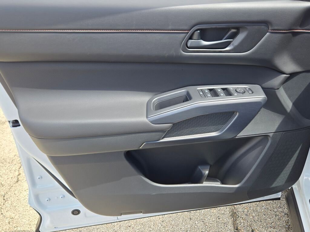 New 2026 Nissan Pathfinder Rock Creek AWD/4WD image 21