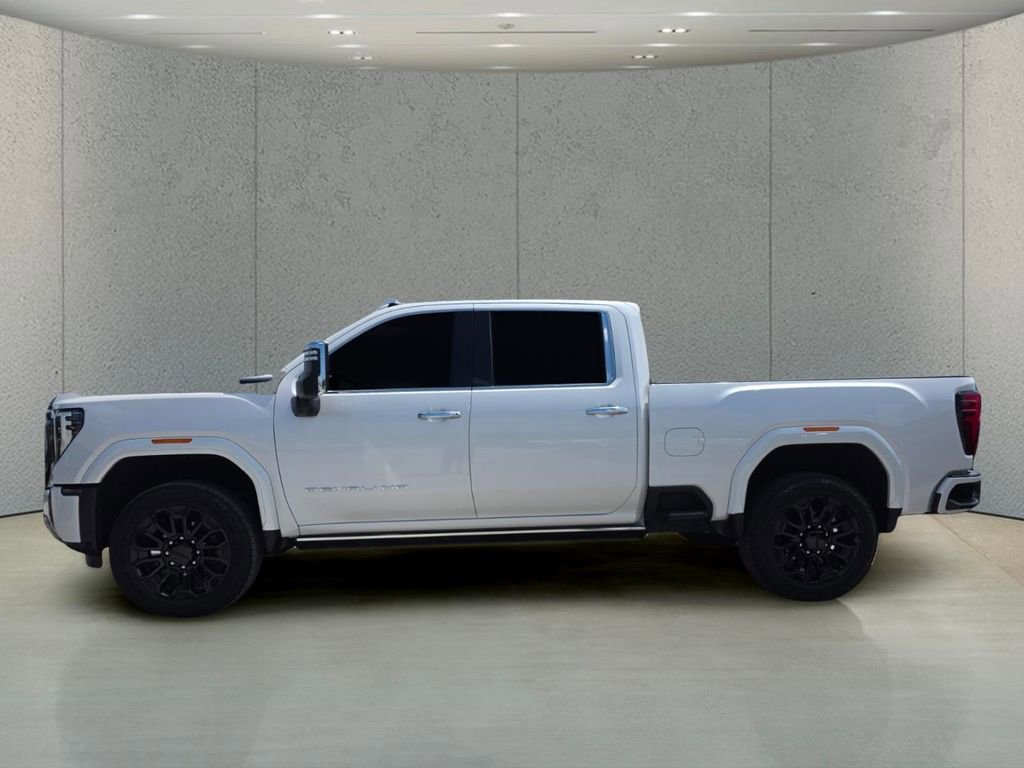 Used 2024 GMC Sierra 2500 Denali Ultimate AWD/4WD image 6