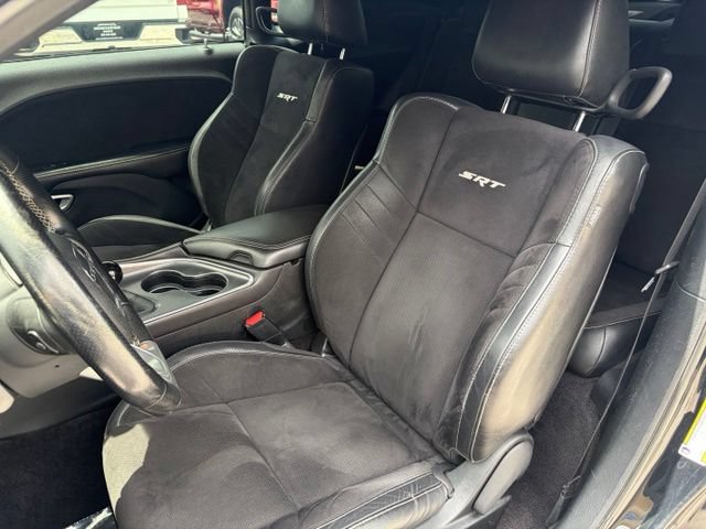 Used 2018 Dodge Challenger SRT w/ Technology Group RWD image 17