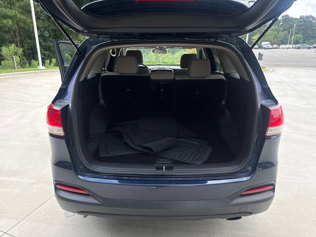 Used 2017 Kia Sorento FWD image 32