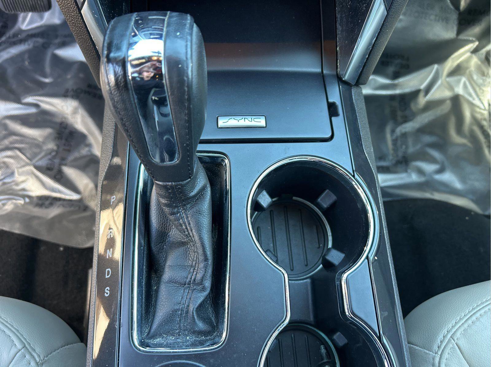 Used 2019 Ford Explorer Limited w/ Class III Trailer Tow Package FWD image 18