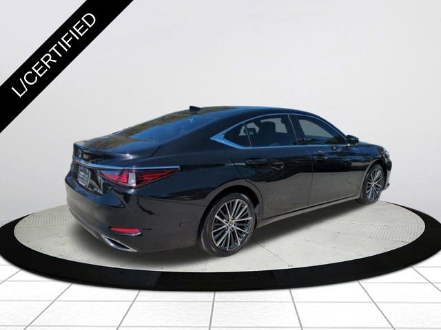 Certified 2022 Lexus ES 350 w/ Premium Package image 4