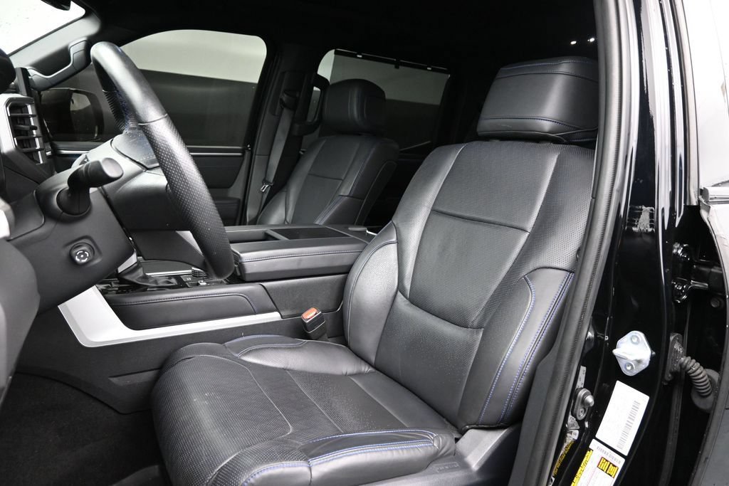 Used 2023 Toyota Tundra Platinum AWD/4WD image 2