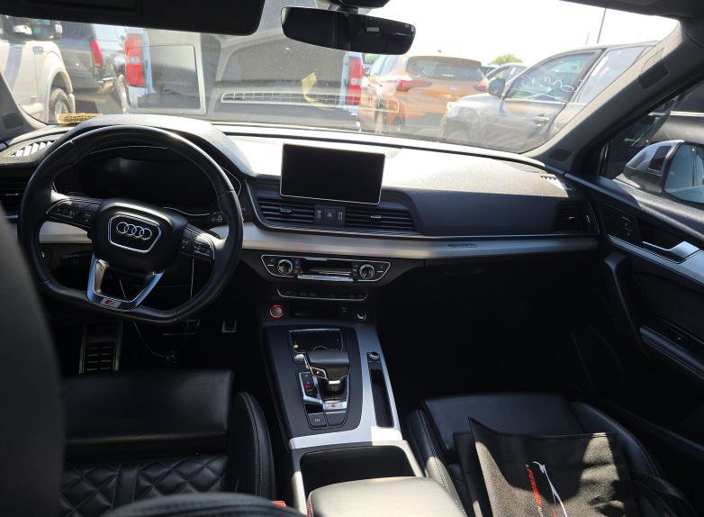 Used 2018 Audi SQ5 Prestige w/ Prestige Package AWD/4WD image 11