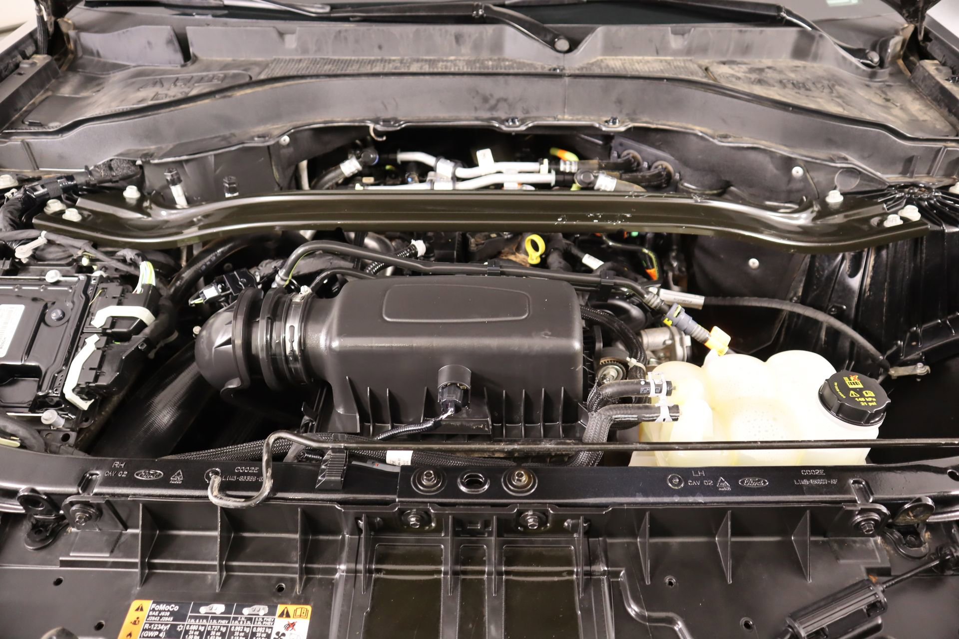 Used 2022 Ford Explorer ST-Line image 21