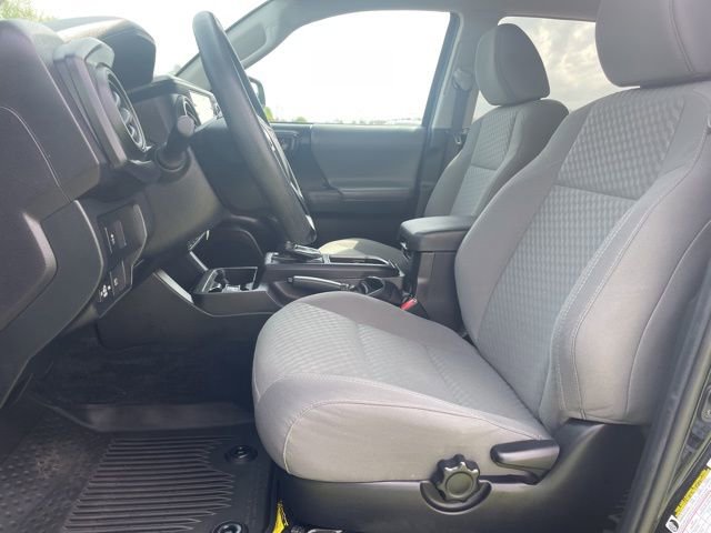 Used 2021 Toyota Tacoma SR AWD/4WD image 8