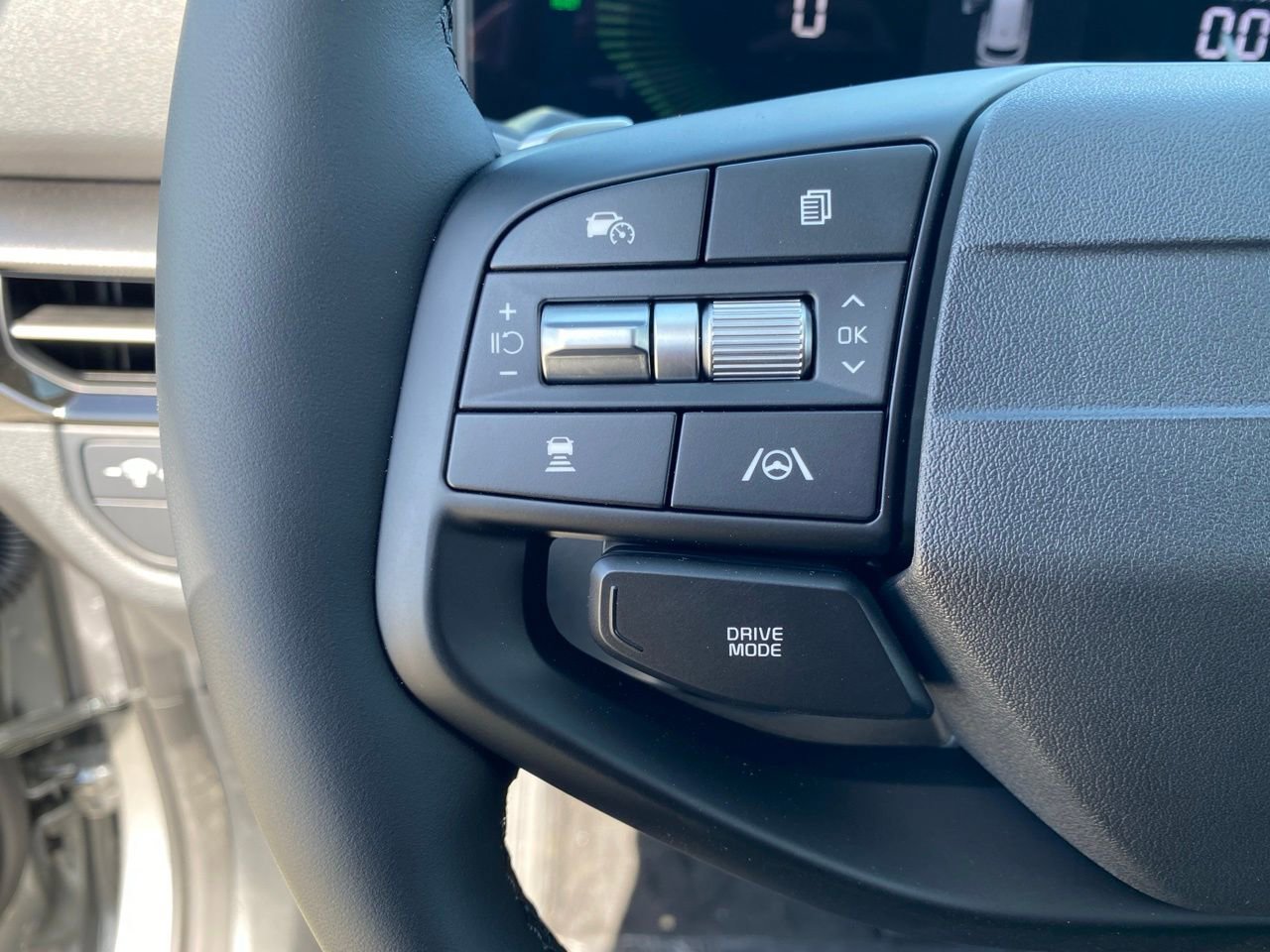 New 2026 Kia Sportage LX image 14