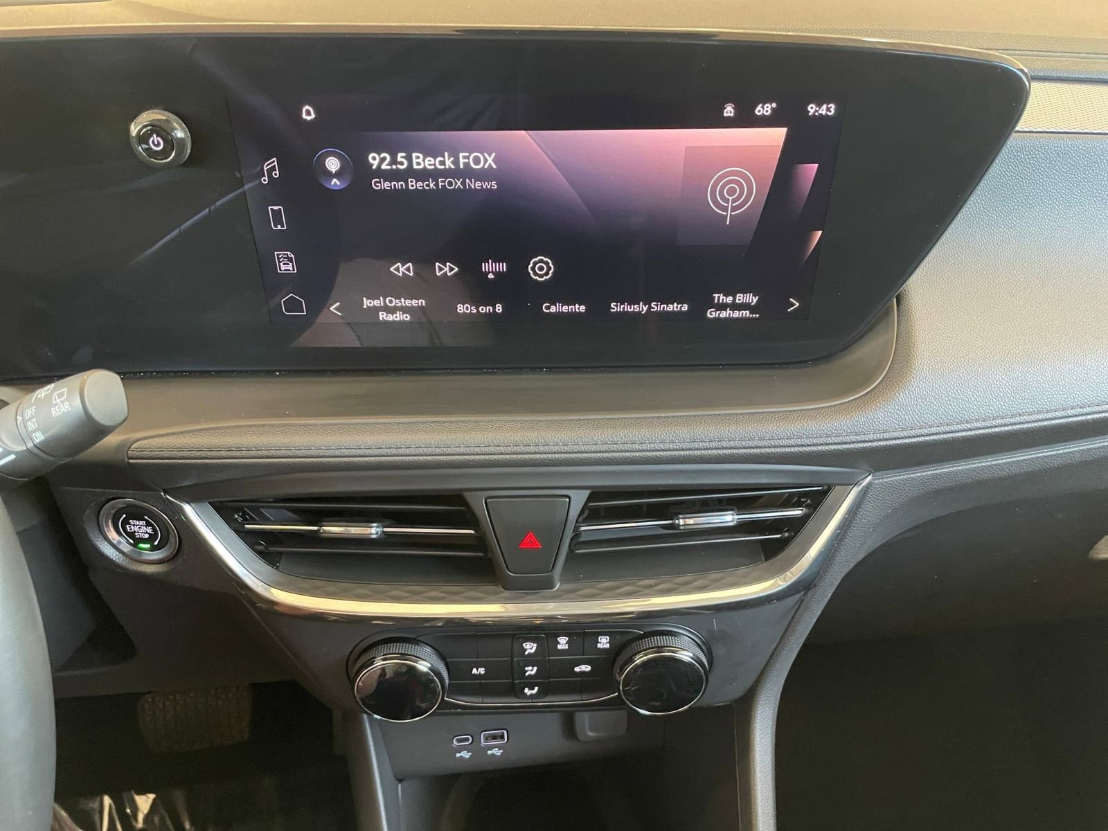 Used 2025 Buick Encore GX Preferred FWD image 31
