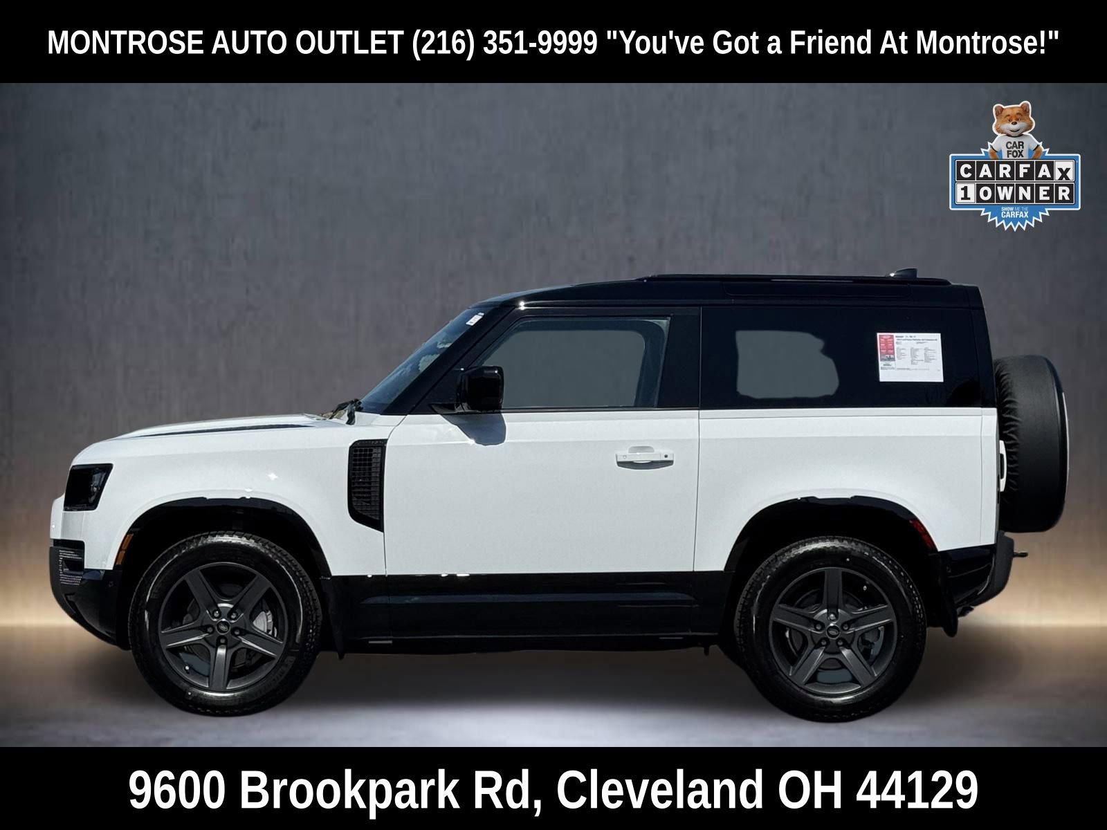 Used 2025 Land Rover Defender 90 X-Dynamic SE image 7