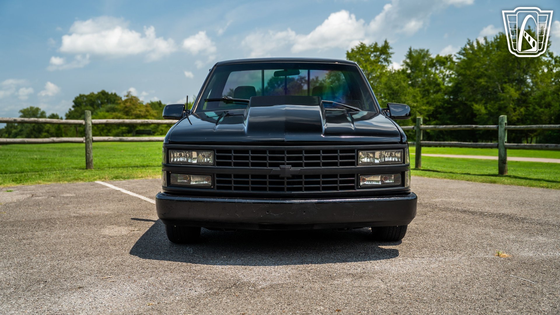 Used 1989 Chevrolet Silverado 1500 2WD Regular Cab image 3