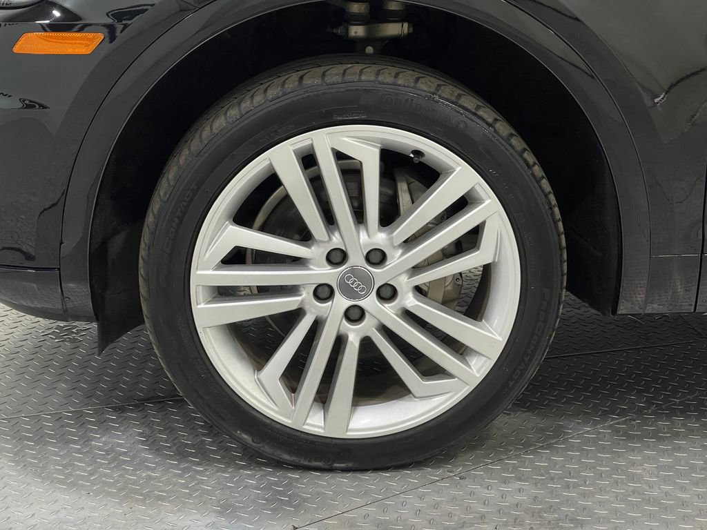 Used 2020 Audi Q5 2.0T Premium Plus w/ Premium Plus Package image 36