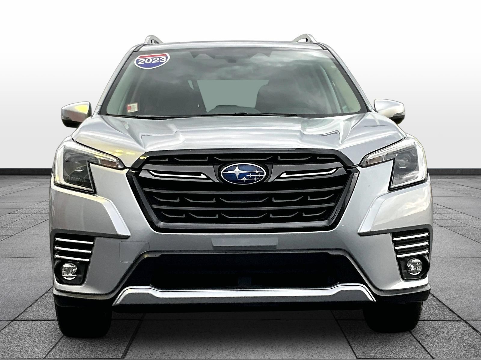 Used 2023 Subaru Forester Touring AWD/4WD image 2