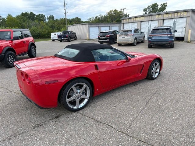 Used 2007 Chevrolet Corvette Convertible w/ Preferred Equipment Group RWD image 4