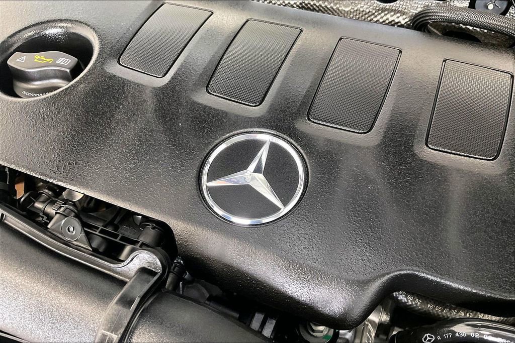 Used 2021 Mercedes-Benz CLA 250 image 31