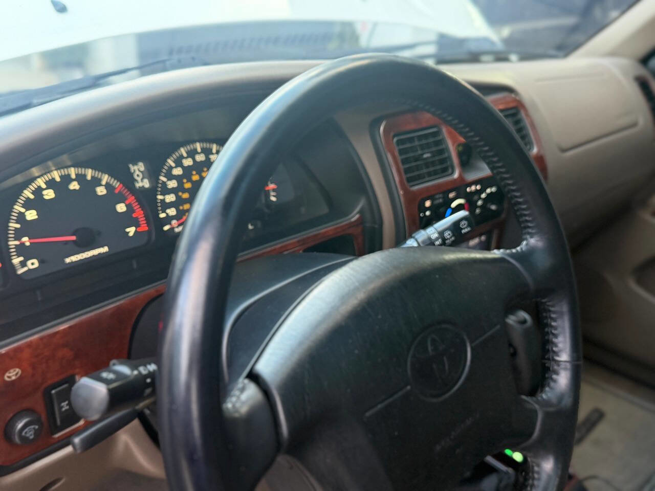 Used 2001 Toyota 4Runner SR5 image 15