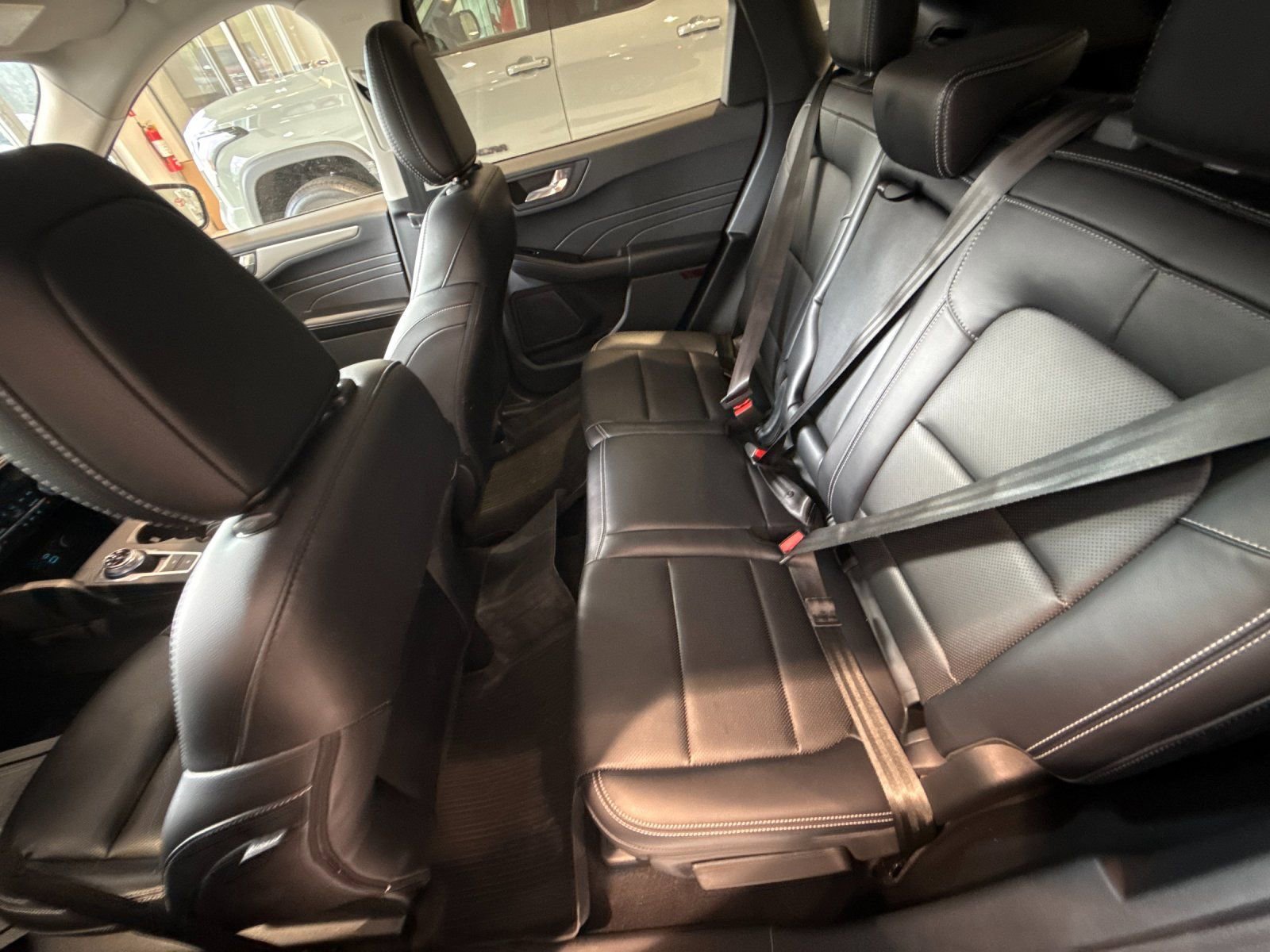 Used 2021 Ford Escape SEL AWD/4WD image 12