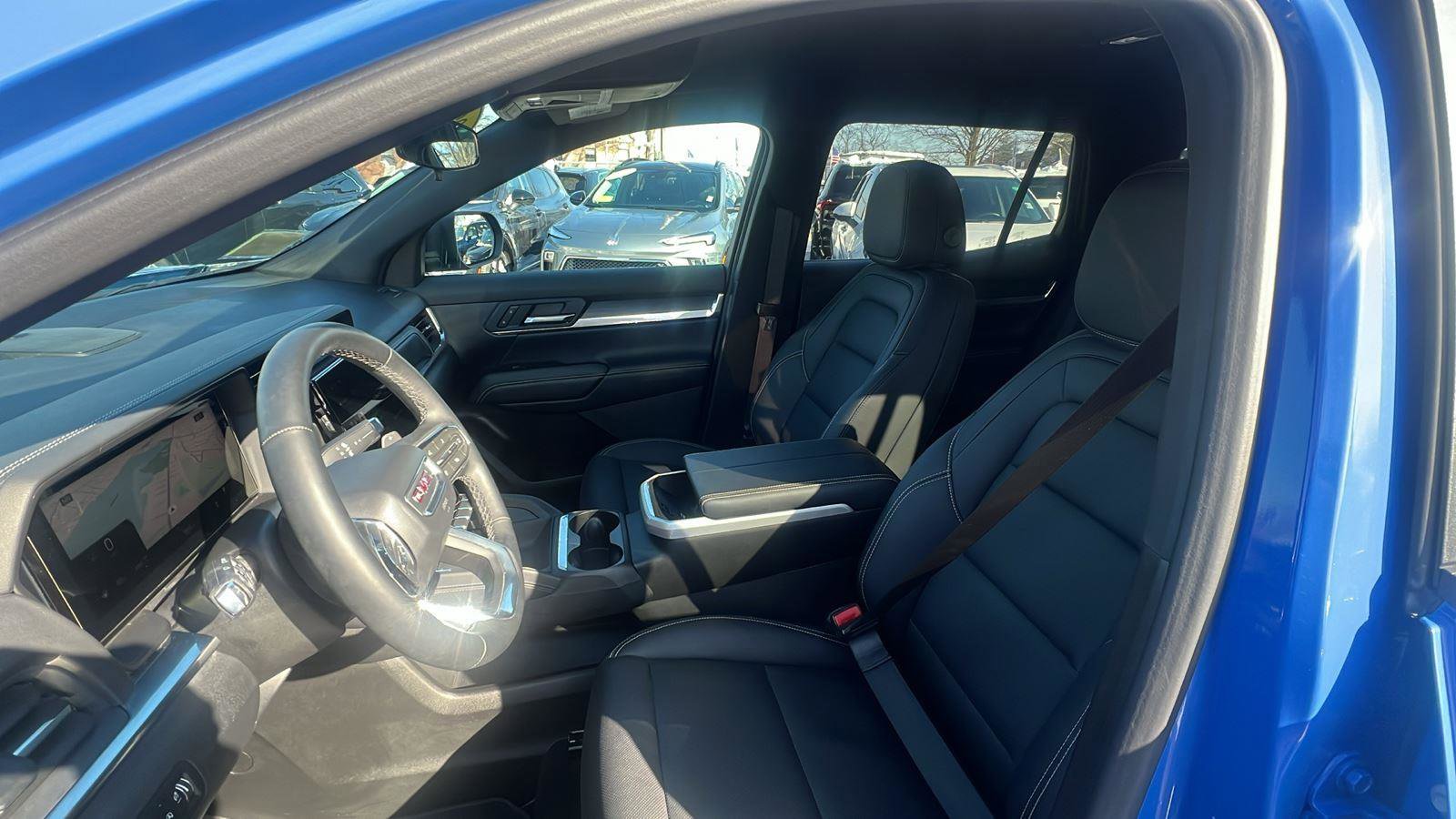 Certified 2026 GMC Terrain Elevation w/ Elevation Premium Package image 22