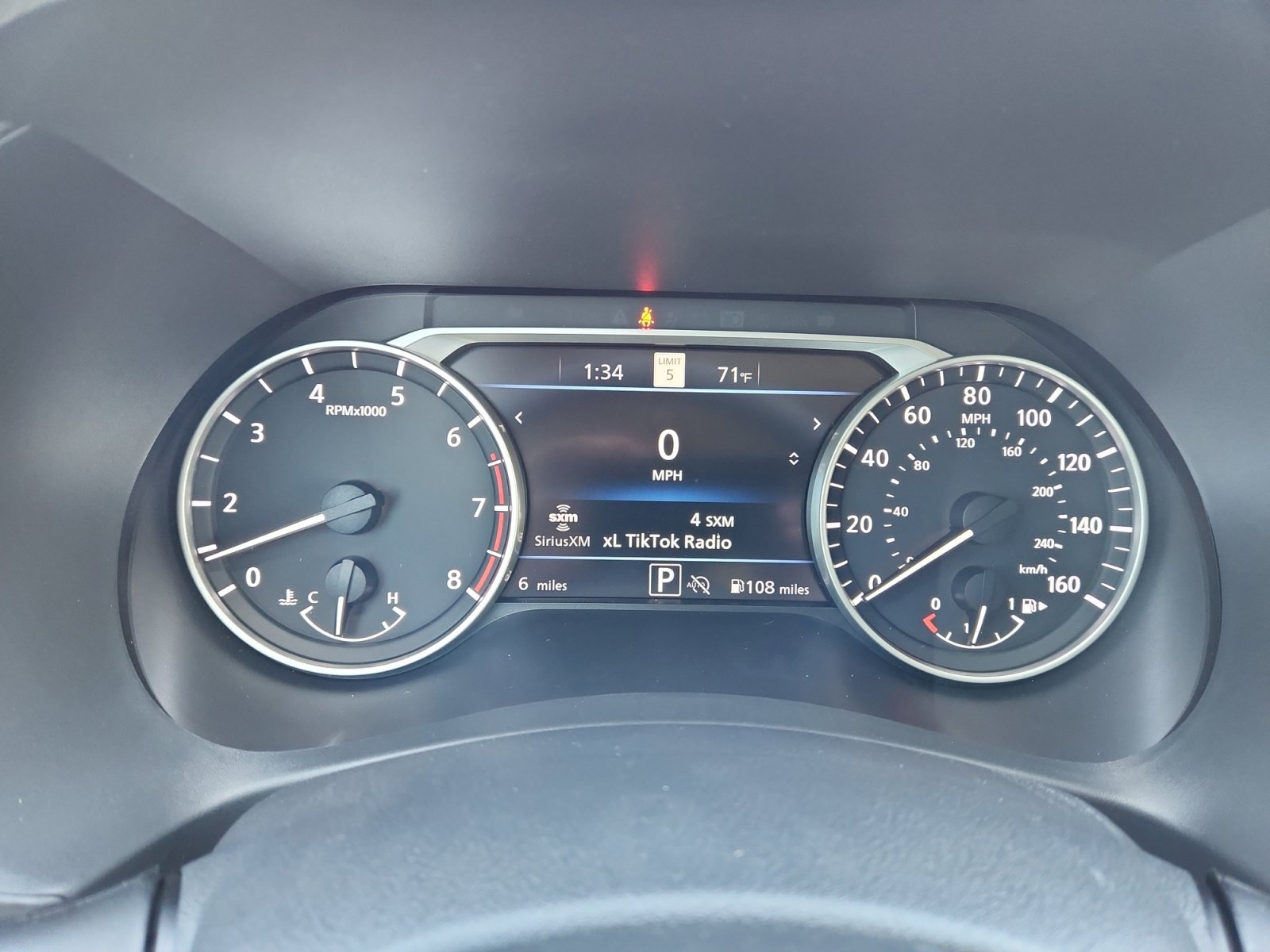 New 2025 Nissan Sentra SR image 19
