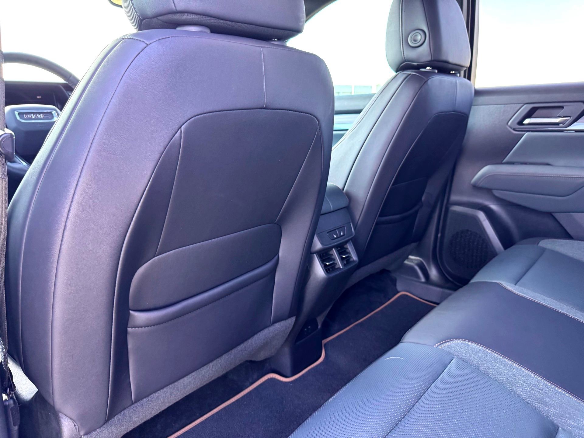 Used 2026 GMC Terrain AT4 w/ Convenience Package III image 20