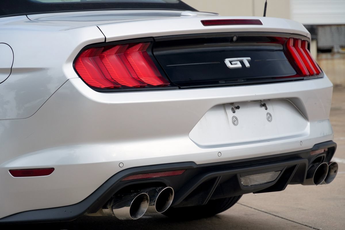 Used 2018 Ford Mustang GT Premium w/ Equipment Group 401A RWD image 31