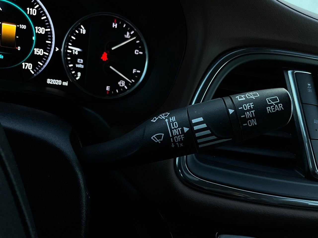 Used 2018 Buick Enclave Avenir w/ Avenir Technology Package image 44