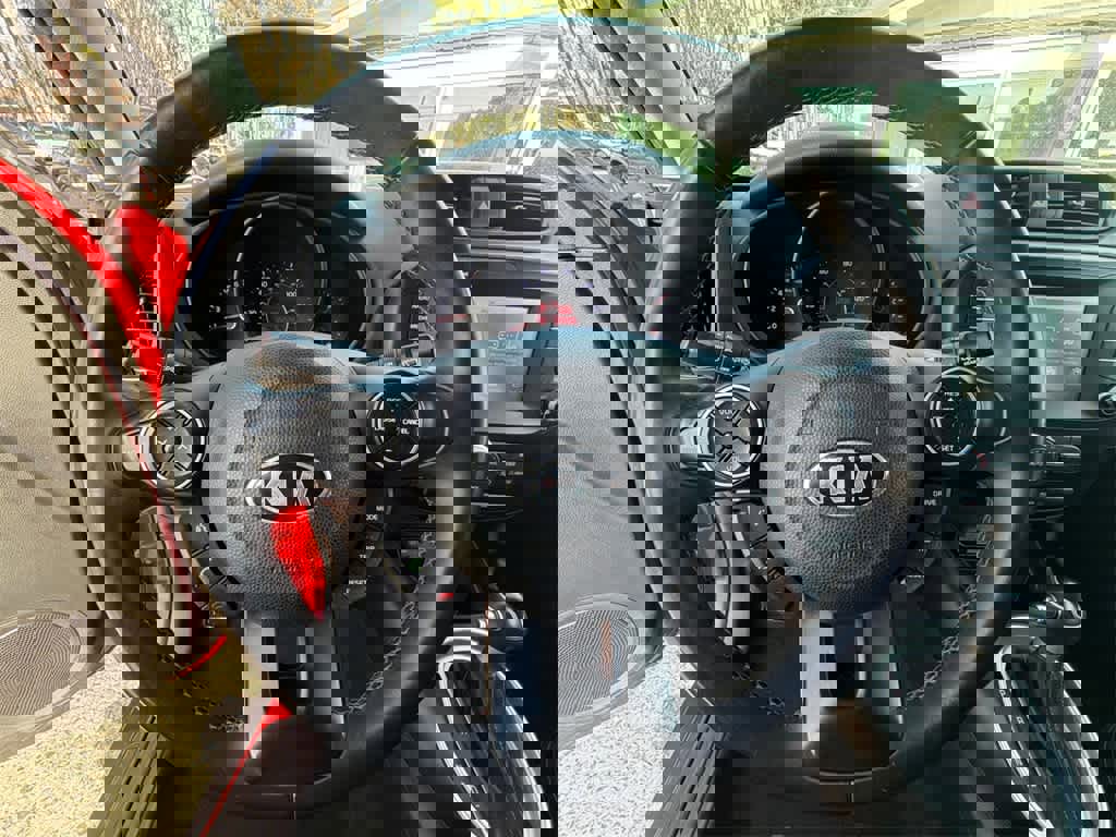 Used 2019 Kia Soul + image 21