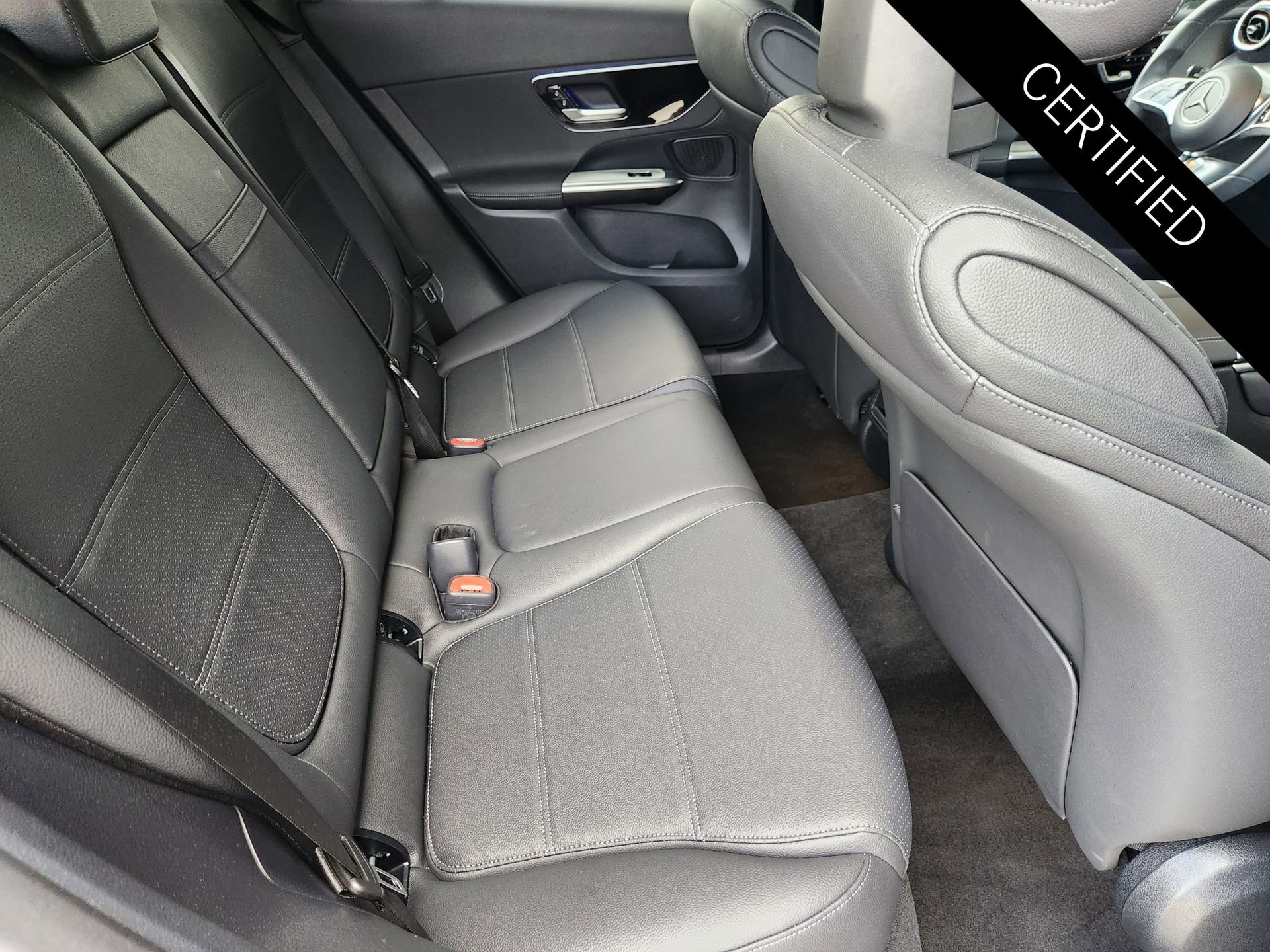 Certified 2026 Mercedes-Benz GLC 300 image 31