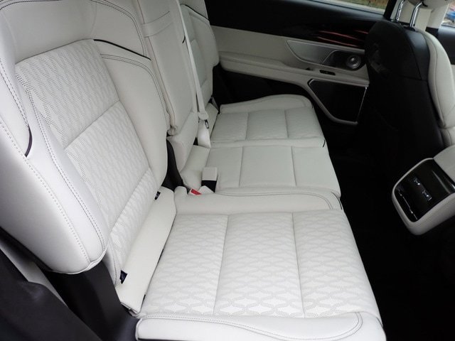 New 2026 Lincoln Nautilus Black Label w/ Jet Appearance Package AWD/4WD image 21
