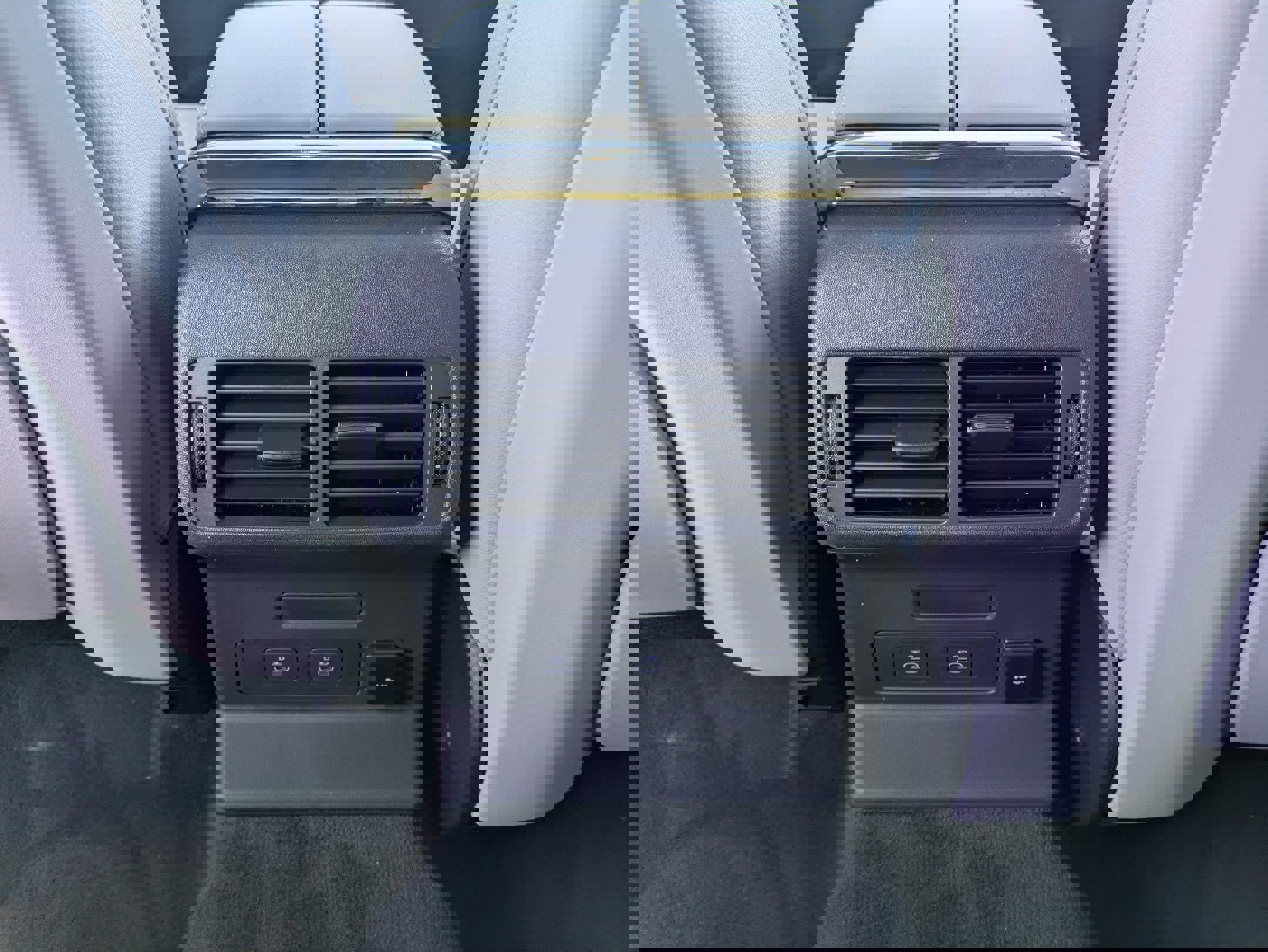 New 2026 Land Rover Range Rover Velar Dynamic SE AWD/4WD image 20