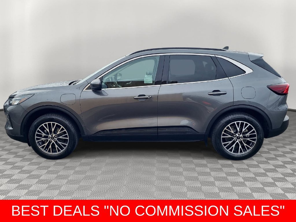 Used 2025 Ford Escape SE FWD image 6