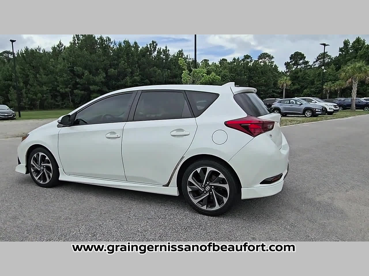 Used 2016 Scion iM FWD image 25