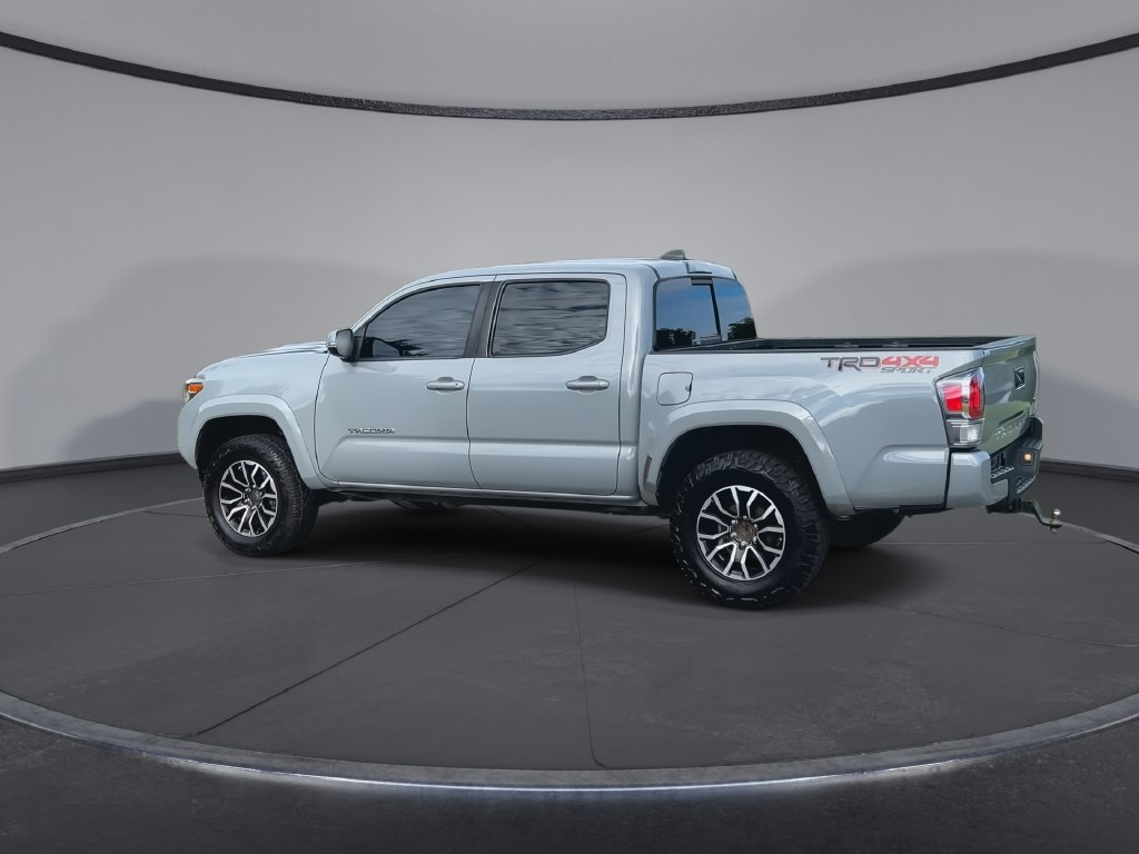 Used 2020 Toyota Tacoma TRD Sport AWD/4WD image 6