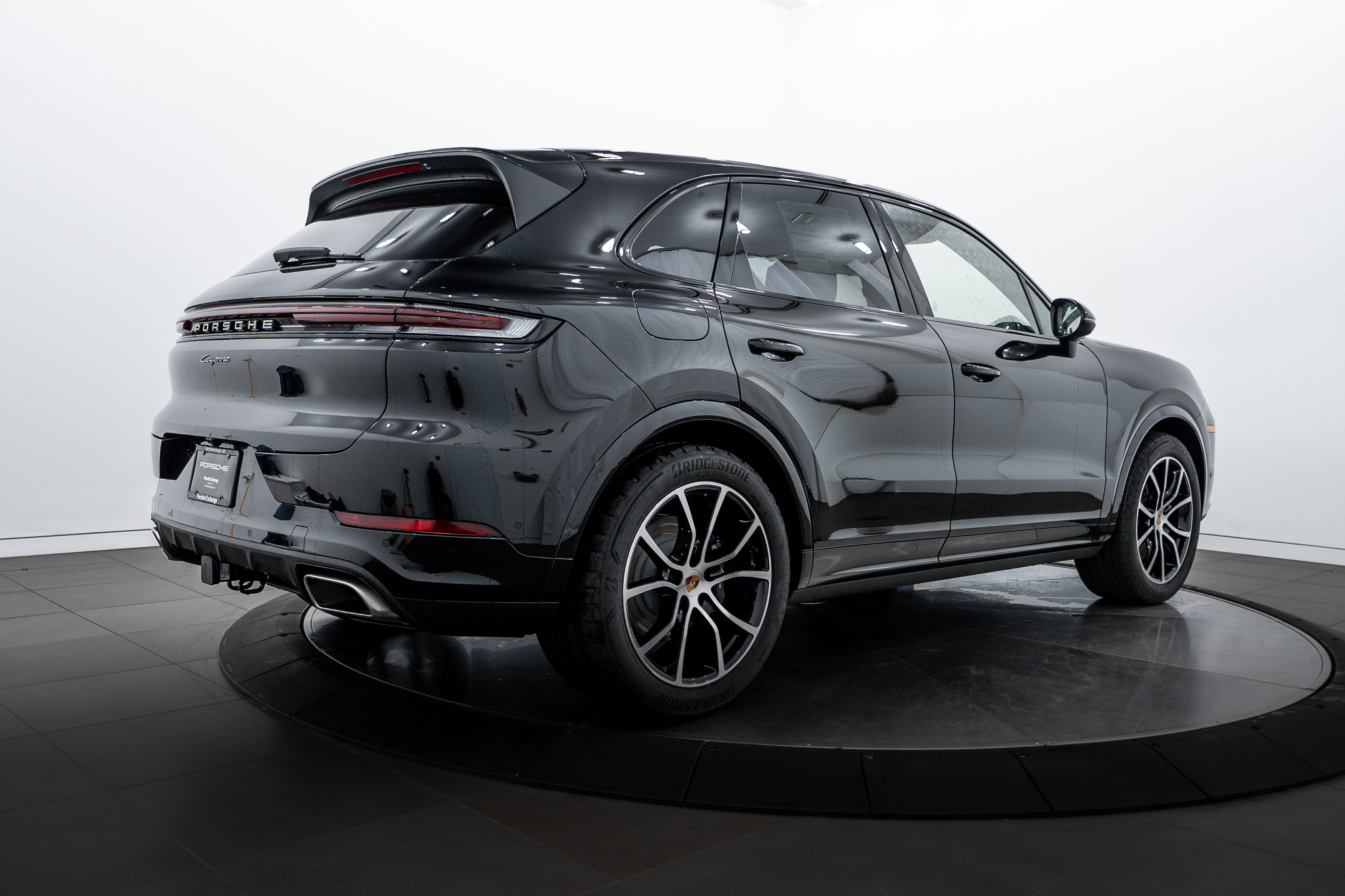New 2026 Porsche Cayenne image 7