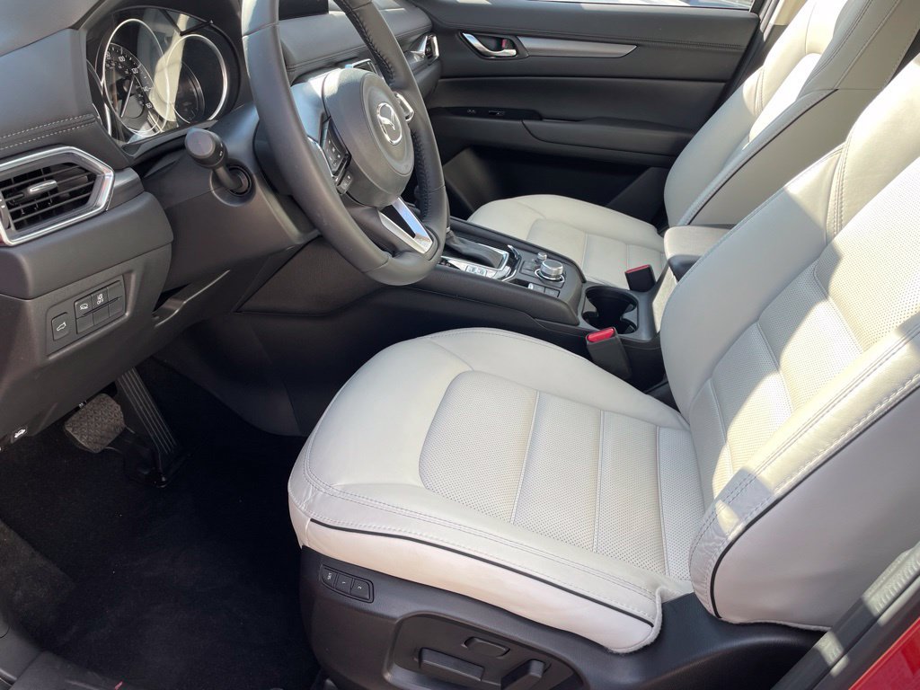 Used 2025 MAZDA CX-5 AWD 2.5 S w/ Preferred Package image 9