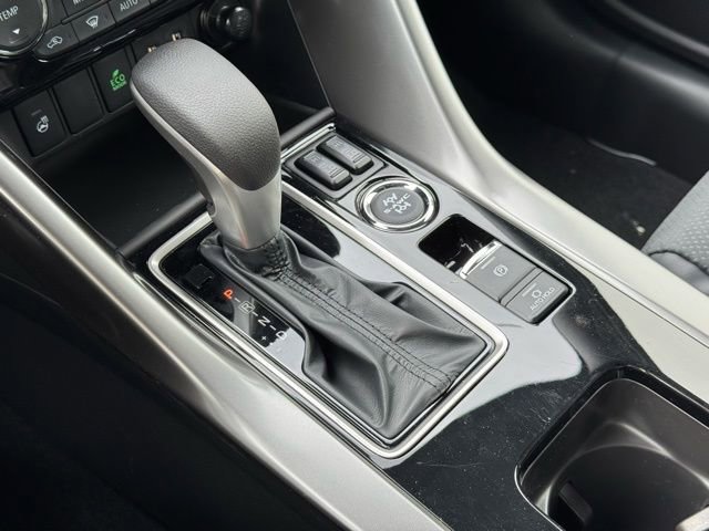 New 2026 Mitsubishi Eclipse Cross AWD image 28